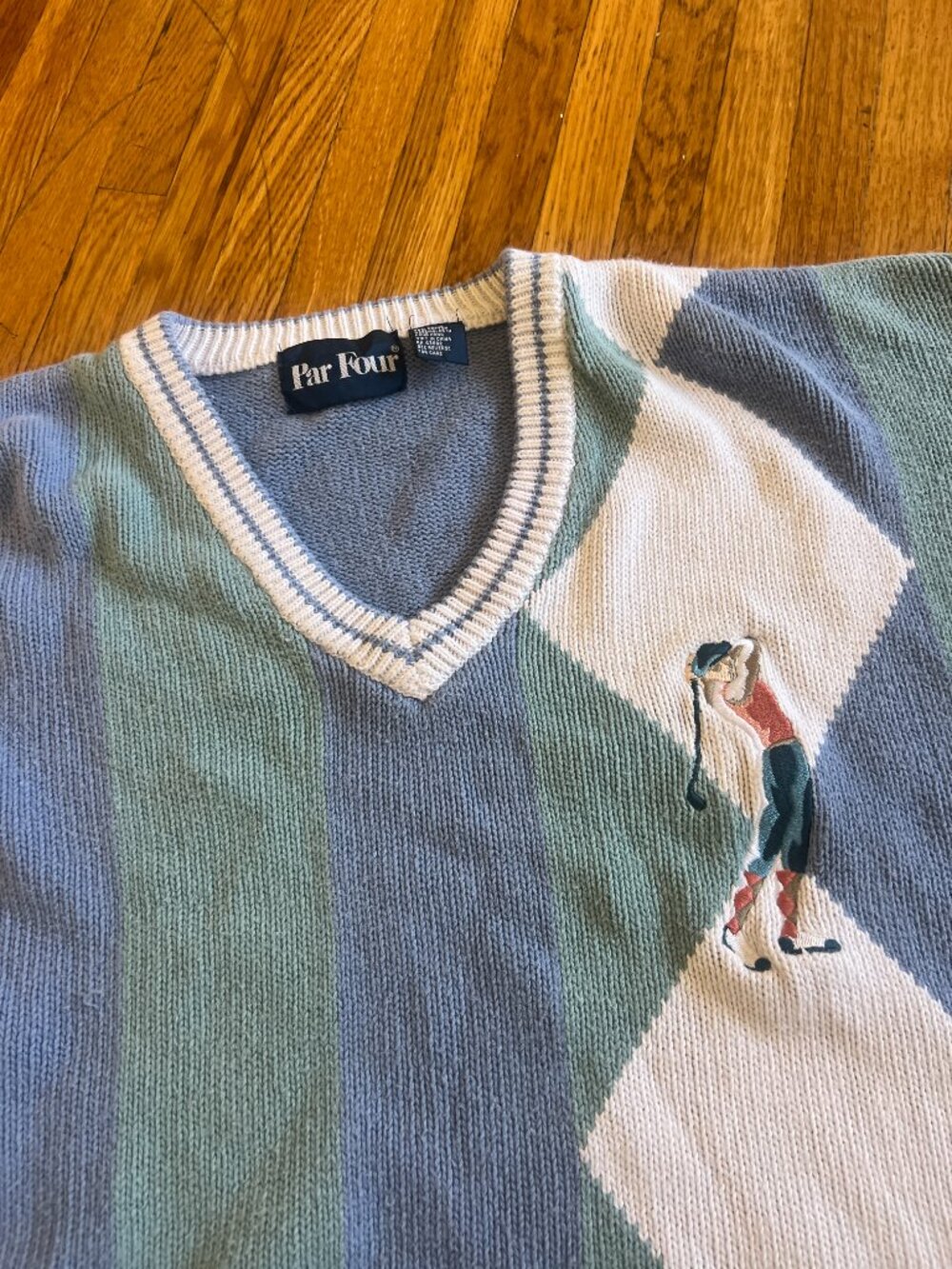 Par Four Vintage 80s Pastel Argyle Golfer Embroidered V-Neck Sweater - Medium - Picture 2 of 5
